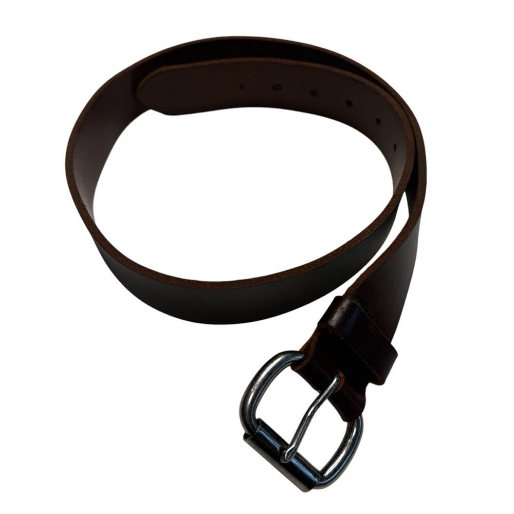 IZOD Brown Leather Belt Silver Tone Buckle Sz 32